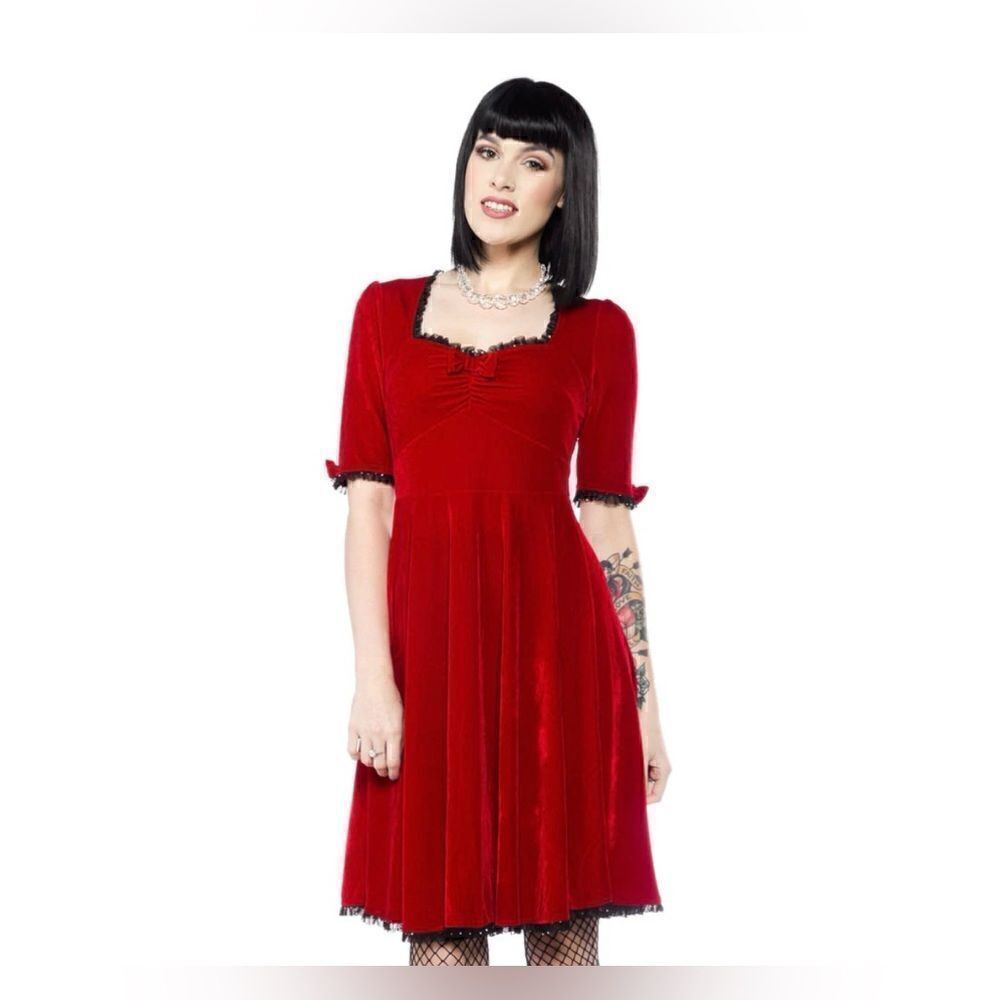 Sourpuss women’s red velvet vivienne dress size XXXL